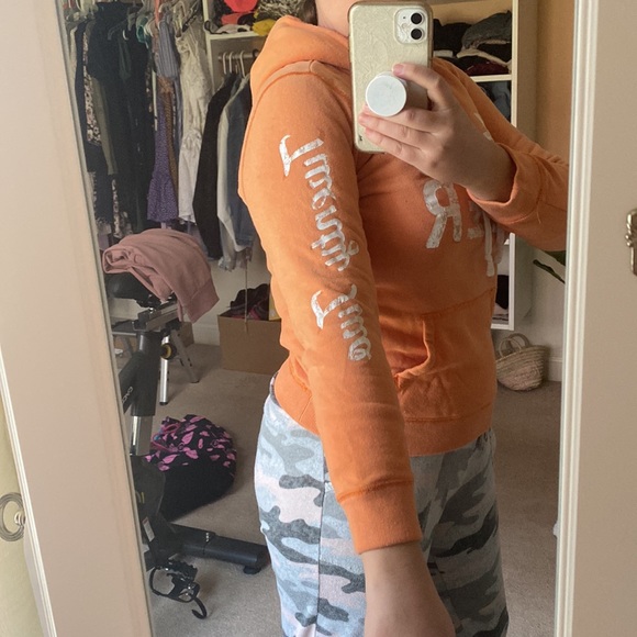 Like new Orange Hollister Sweatshirt - Picture 6 of 6